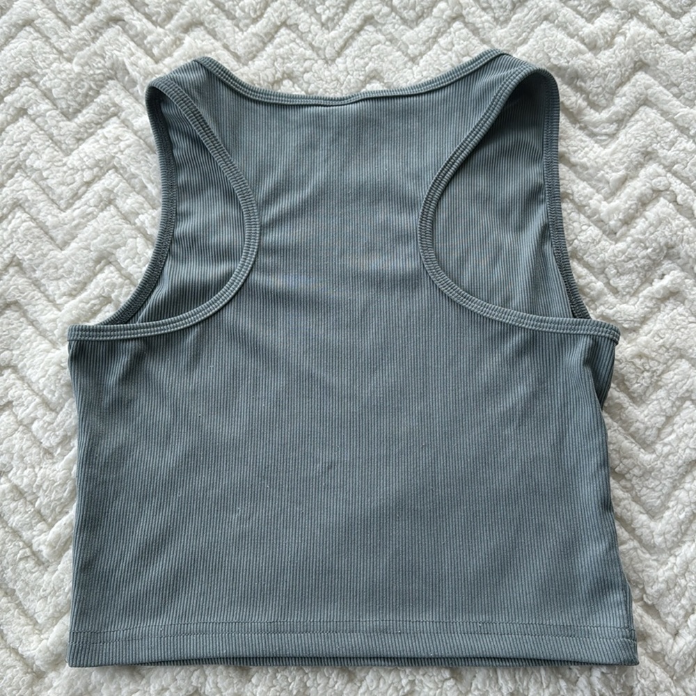 Bundle of Two Romwe Tank Tops Size S - Picture 9 of 9